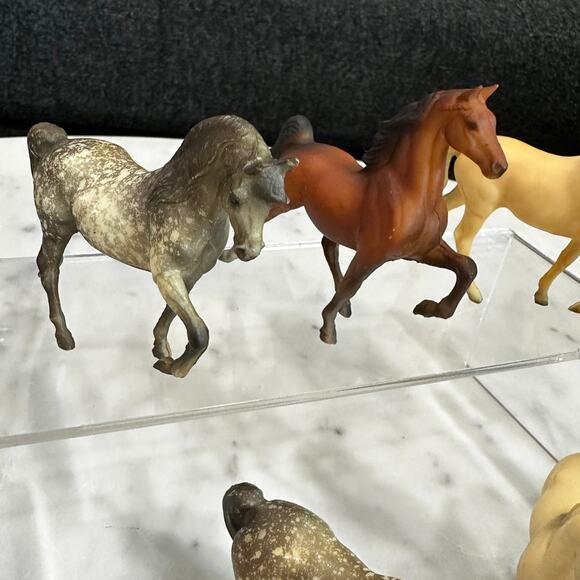 Vintage 1975 Breyer Stablemates Miniature Toy Horses Lot of 8 - Picture 3 of 12